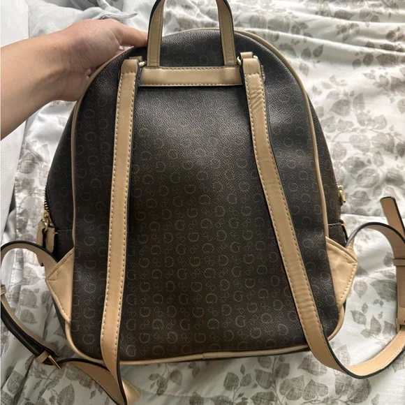 Guess Black and Tan Backpack with Textured Design - Picture 2 of 5